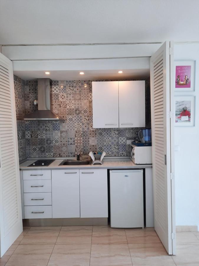 Cozy Estudio "Edificio Siesta 2" Apartment Alcudia  Bagian luar foto